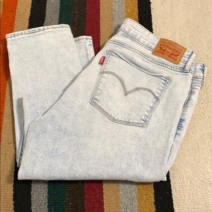 Light Levi jeans